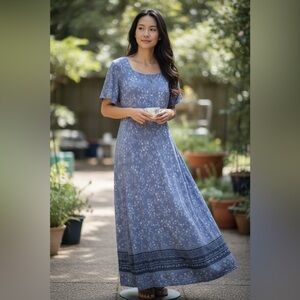 Vintage Eddie Bauer Blue White Floral Slit Short Sleeves Maxi Dress 12 petite